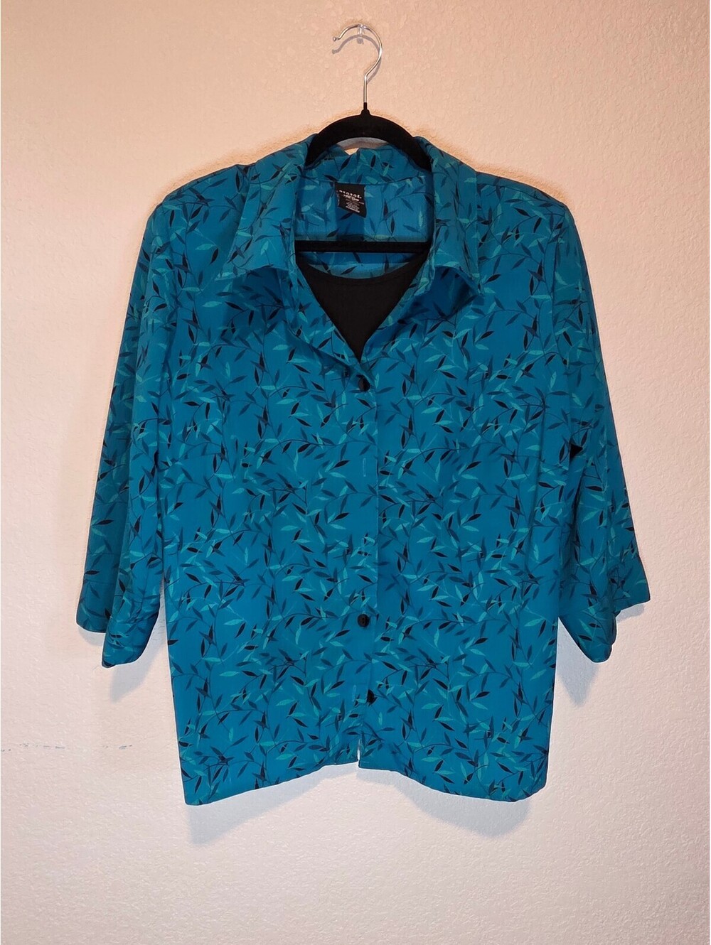 George Women's 3X Blue Leaf Print Button-Up Shirt